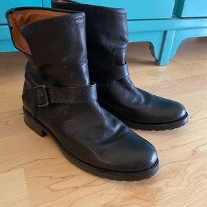 Frye black bootie. Size 9.5. Excellent condition.